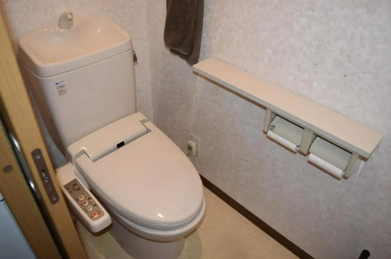 ブラウンヴェセル Apartment Tokyo Japan