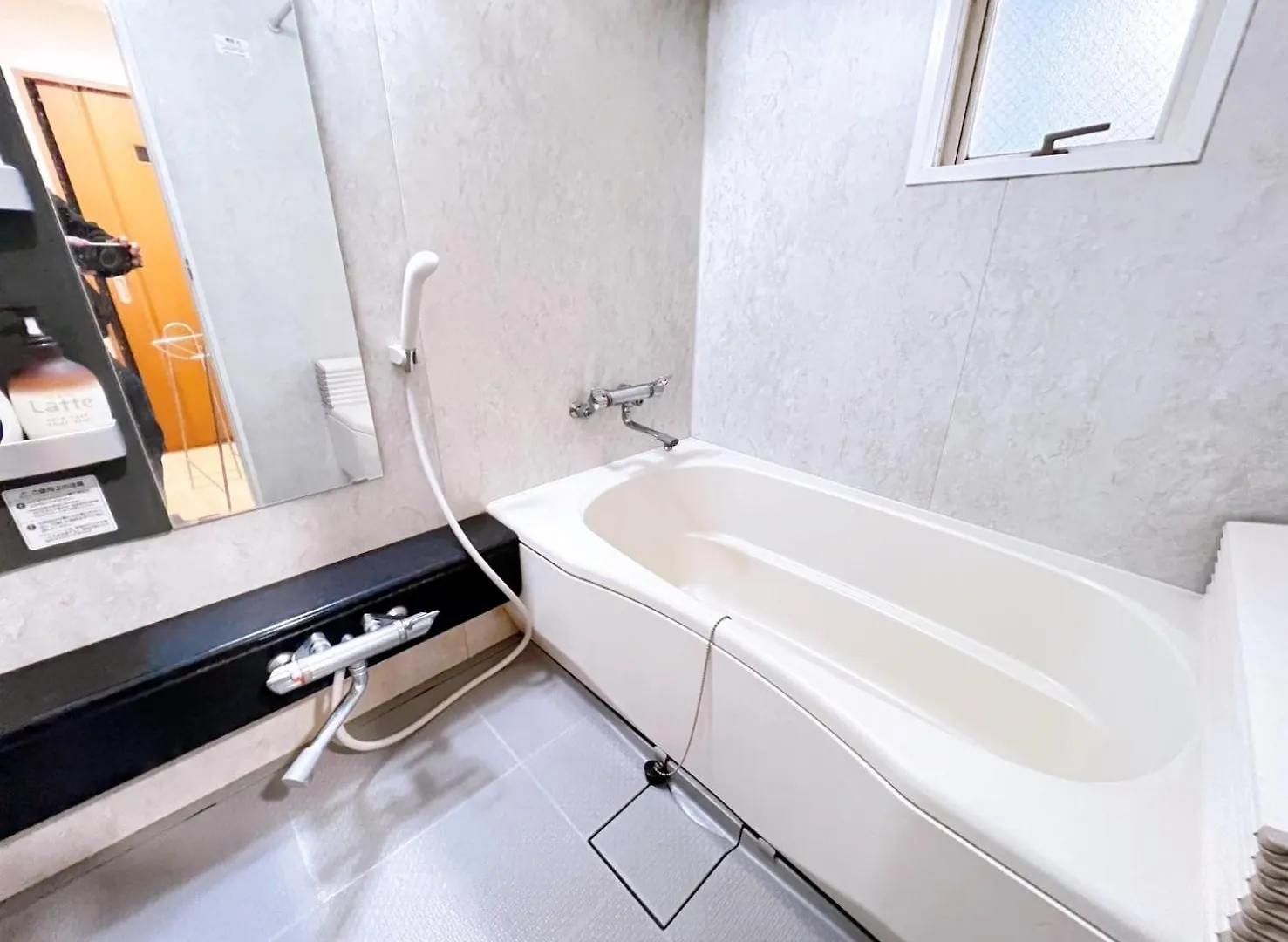 ブラウンヴェセル Apartment Tokyo
